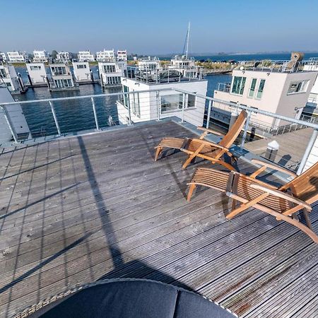 Vila Schwimmendes Haus 10 Grad Ost Olpenitz Exteriér fotografie