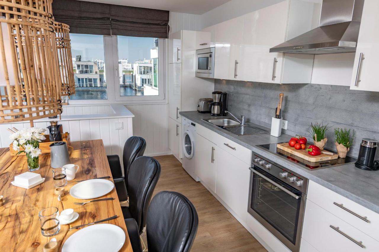 Vila Schwimmendes Haus 10 Grad Ost Olpenitz Exteriér fotografie